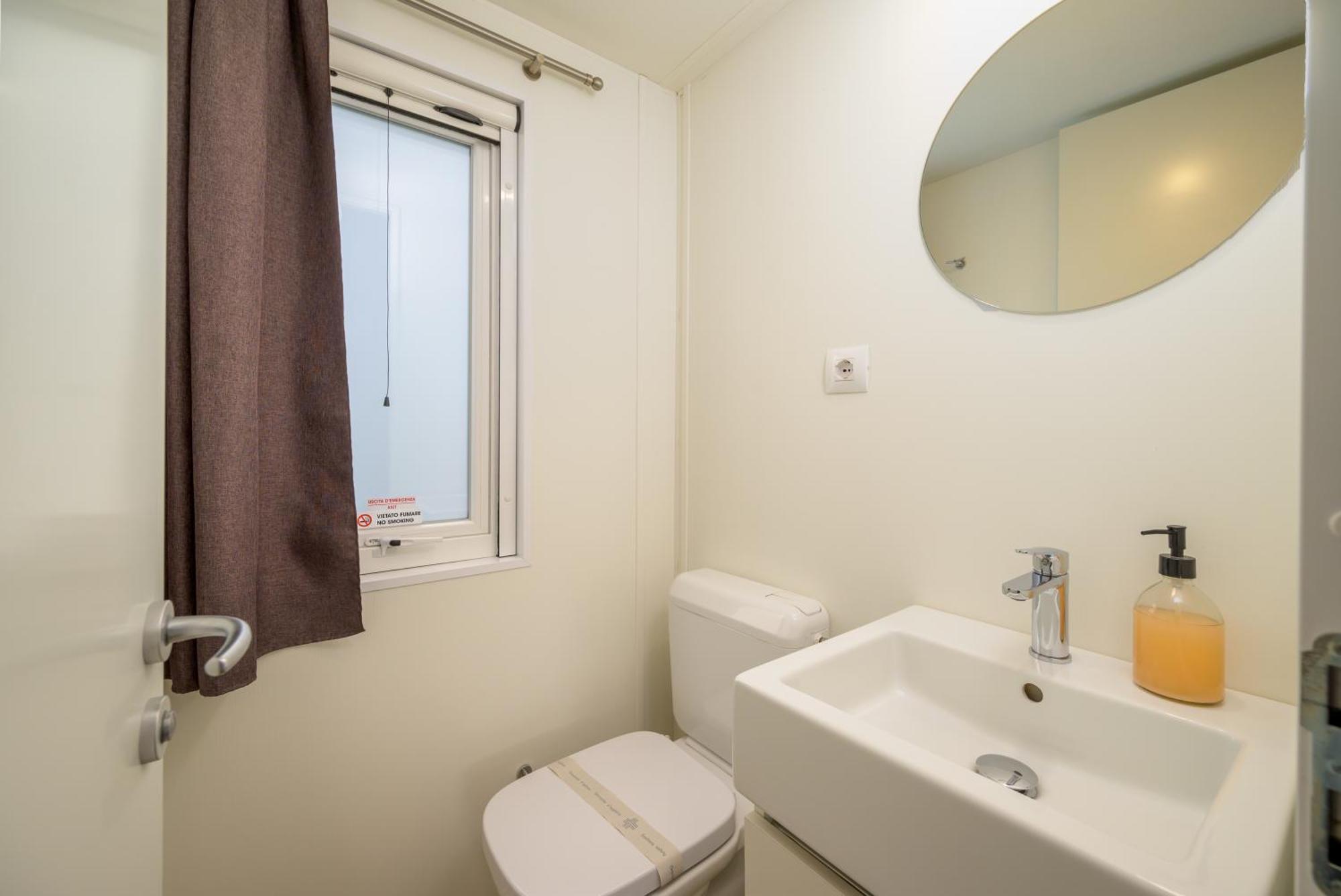 Mobile Homes Peskera Ferienpark 4*