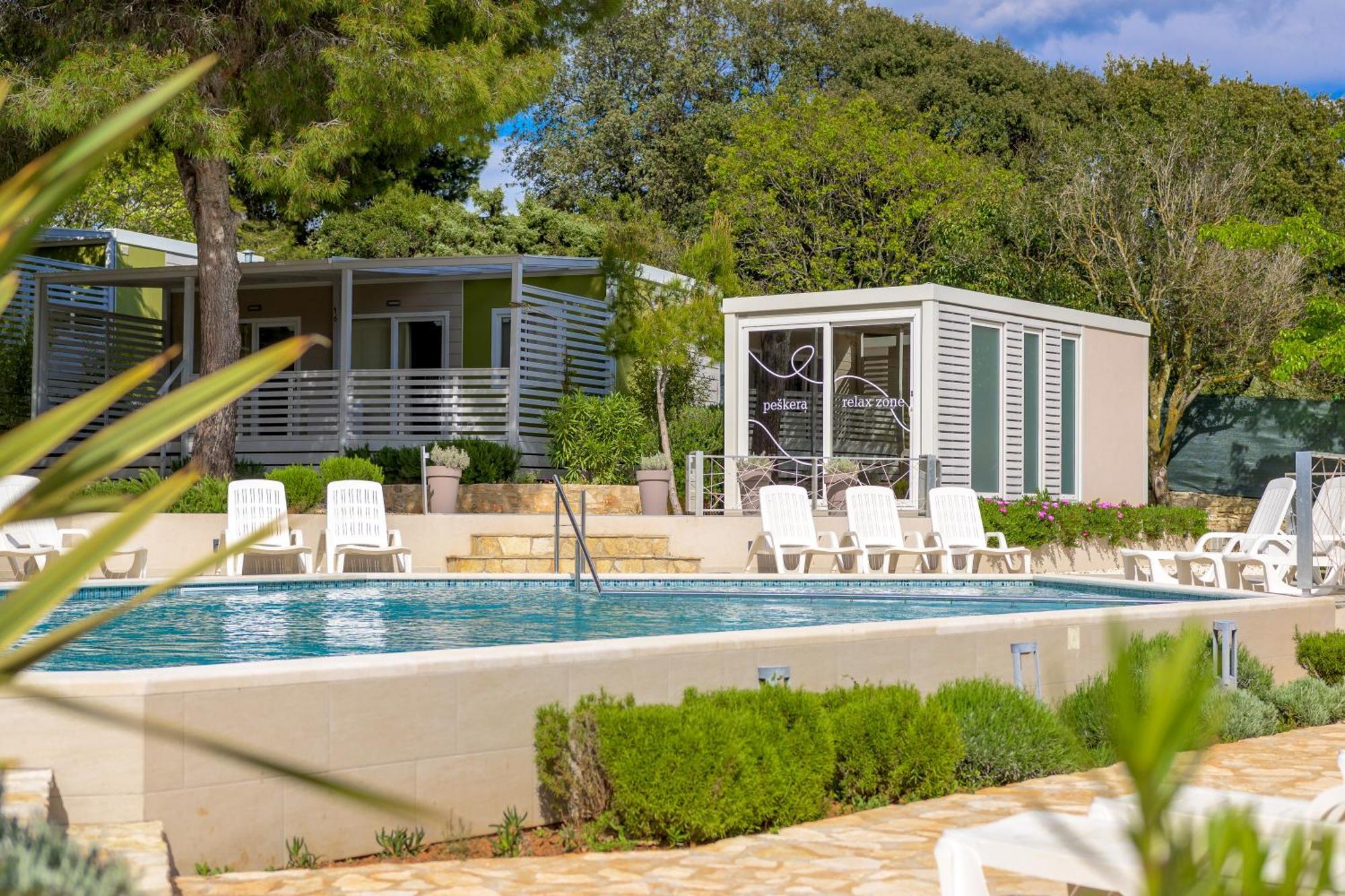 Mobile Homes Peskera 4*