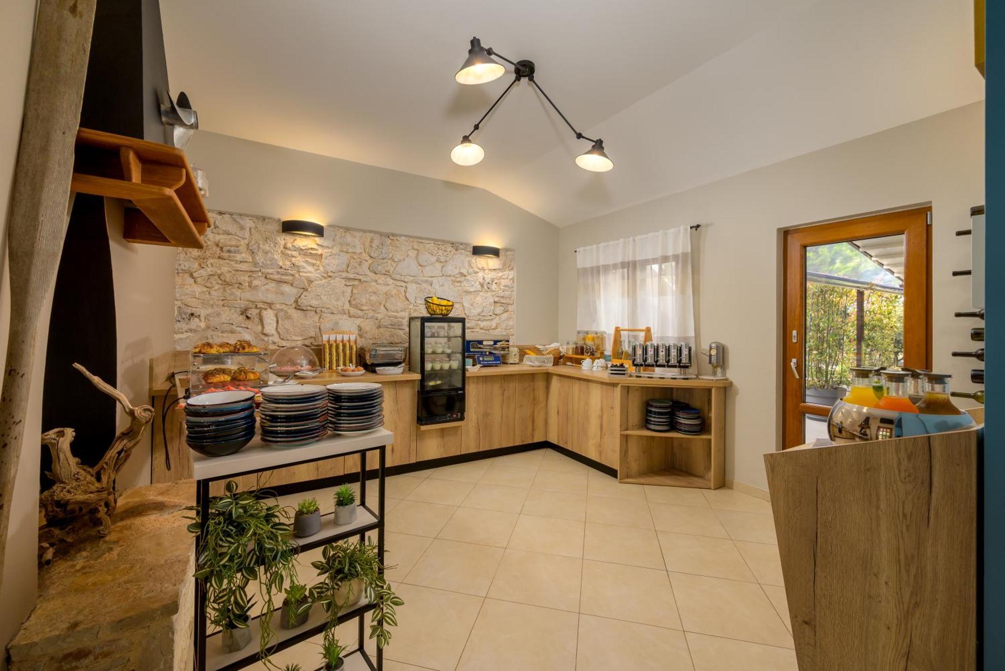 Mobile Homes Peskera 4*